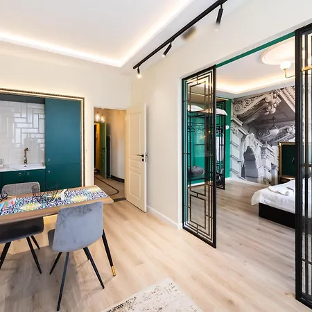 Heart Of The Center Lux Apartment2 With View * Sofia