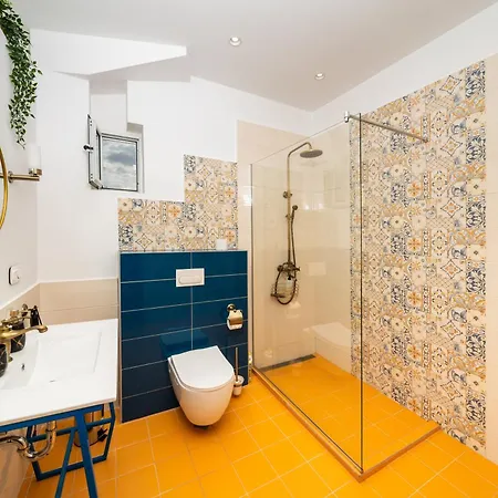 Heart Of The Center Lux Apartment2 With View Apartment