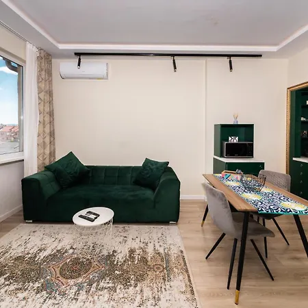 公寓 Heart Of The Center Lux Apartment2 With View